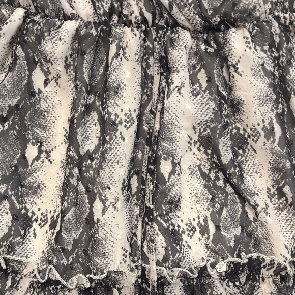 Altar'd State Elegant White Dress. NWT. New with tags!! - Picture 5 of 5